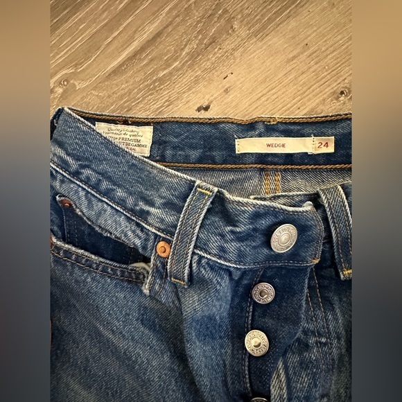 Levi’s Premium‎ Wedgie - Picture 2 of 7